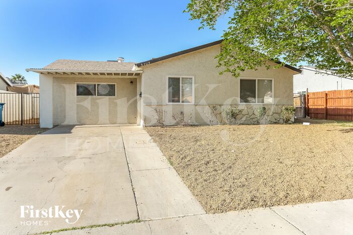 Primary Photo - 6309 Molino St