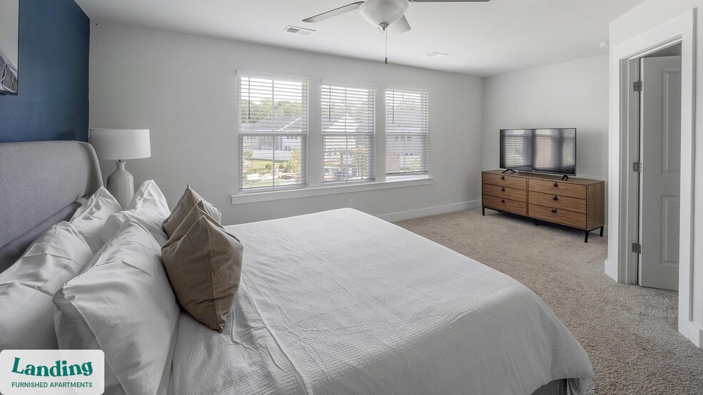 Building Photo - 1060 Orangeburg Rd