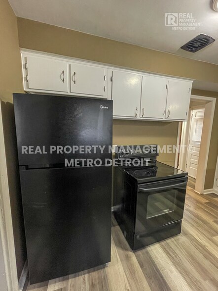 Building Photo - 25292 Orchard Grove St