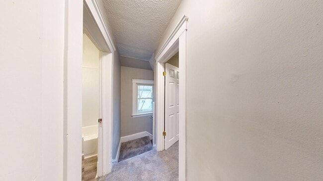 Building Photo - Brooklyn Centre neighborhood - 3  bedroom/...