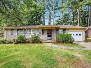 Building Photo - 1139 Bowman Rd