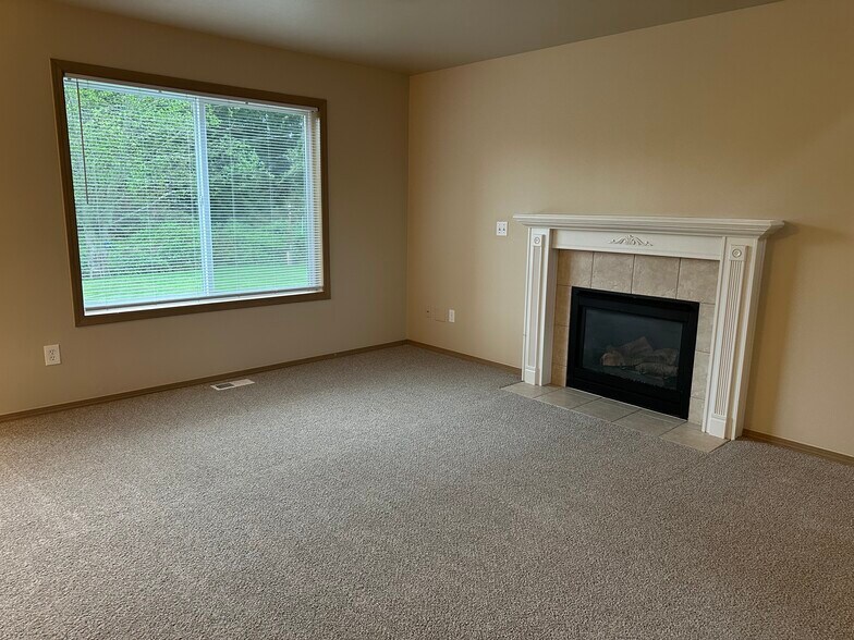 Building Photo - 16007 29th Avenue Ct E