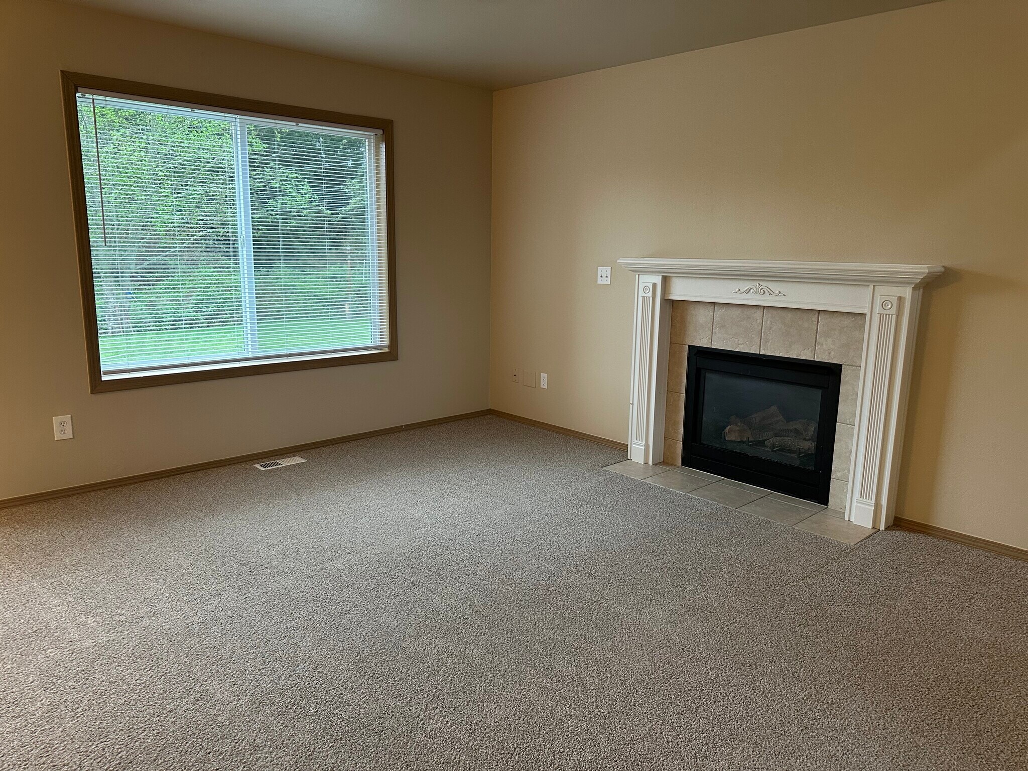 Building Photo - 16007 29th Avenue Ct E