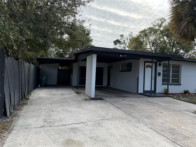 Building Photo - 6470 Savannah Pl