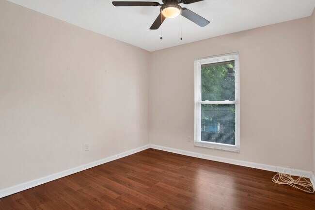 Building Photo - 8140 Lillian Hwy