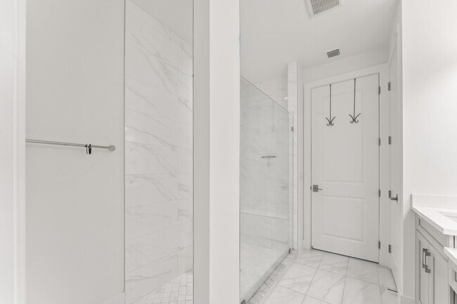 Building Photo - 12739 Machiavelli Way