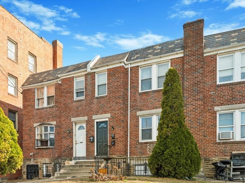 Building Photo - 6022 Baltimore Ave