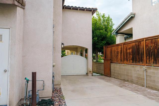 Building Photo - 739 San Juan Pl