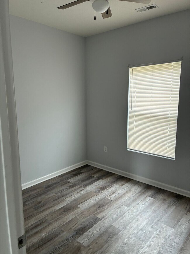 Building Photo - Modern 3 Bedroom 2 Bath House - New Build in Martinsville!