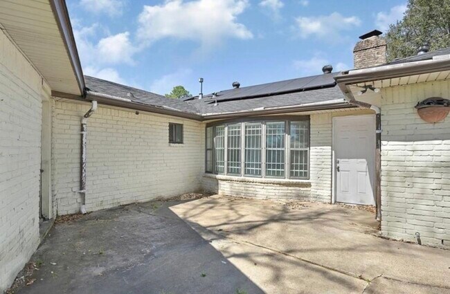 Building Photo - 11807 Stroud Dr