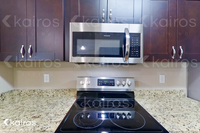 Building Photo - 4481 SW 139th Pl