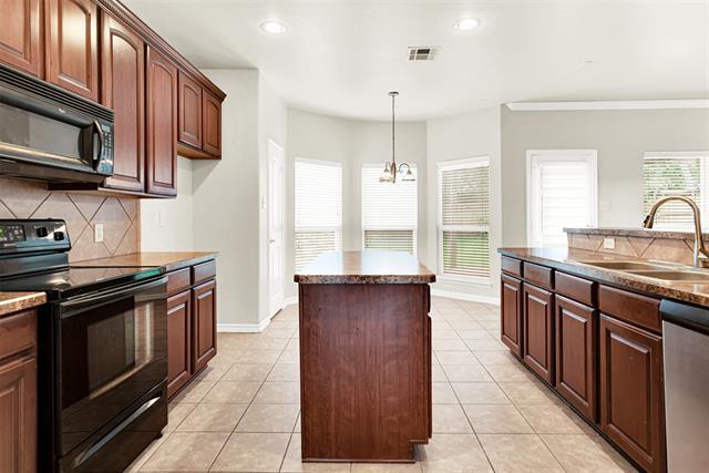 Building Photo - 7908 Rancho De La Osa Tr
