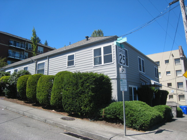 Building Photo - Marquam Hill Apartments