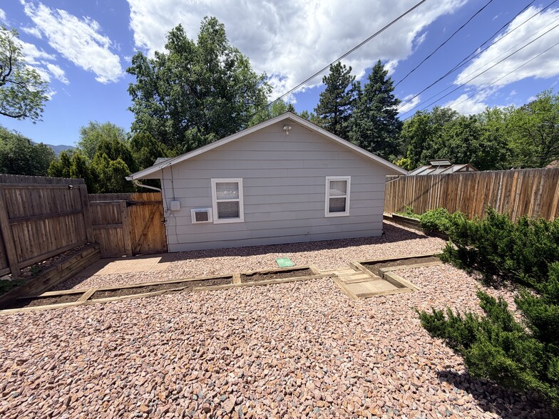 Yard view south - 2525 W Vermijo Ave