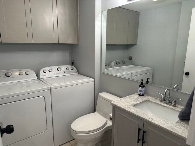 Building Photo - 6818 68th Way