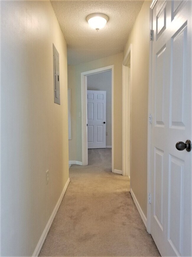 Building Photo - BEAUTIFUL 3BR/2BA IN THE LINKS @ HAILE PLANTATION!