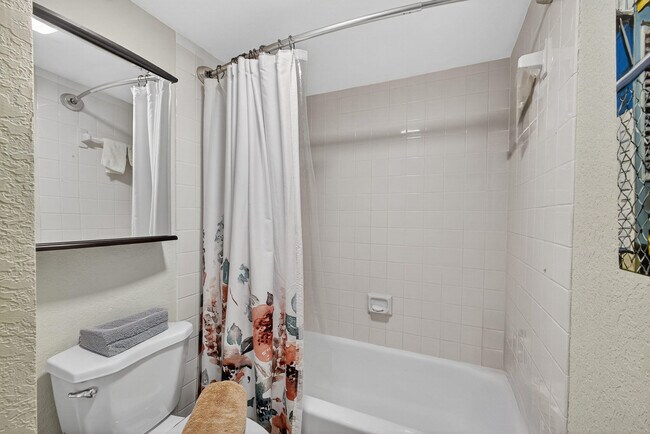 Building Photo - 4511 45th Way