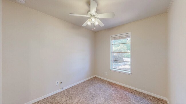 Building Photo - 1407 Lawyer St