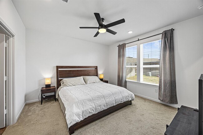 Building Photo - 21127 Dolphin Bay Ln