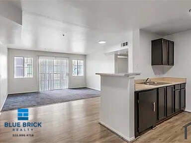 Building Photo - 15231 Sherman Way
