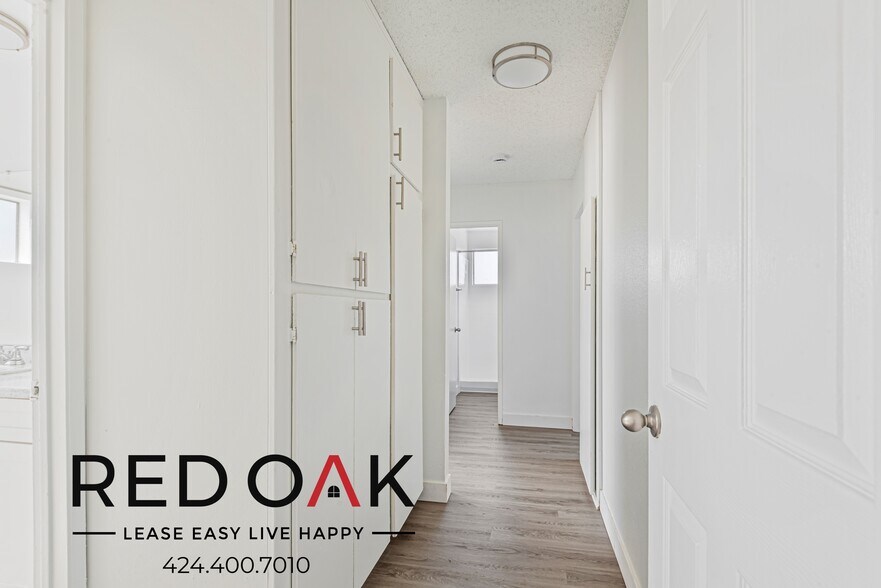 Building Photo - 13325 Heacock St