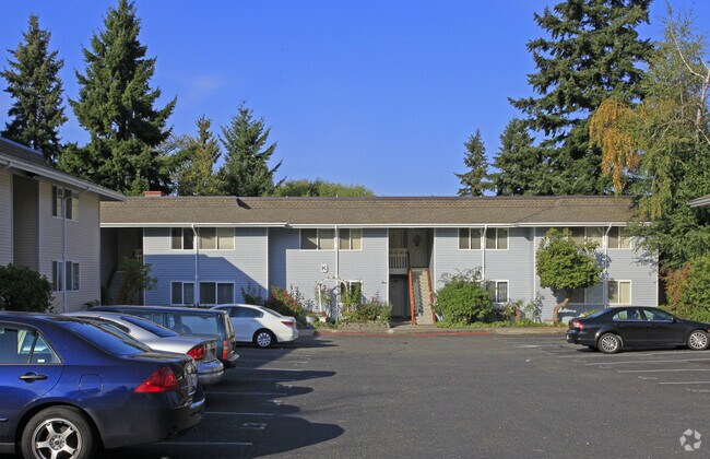 Building Photo - Spiritwood Manor Apartments