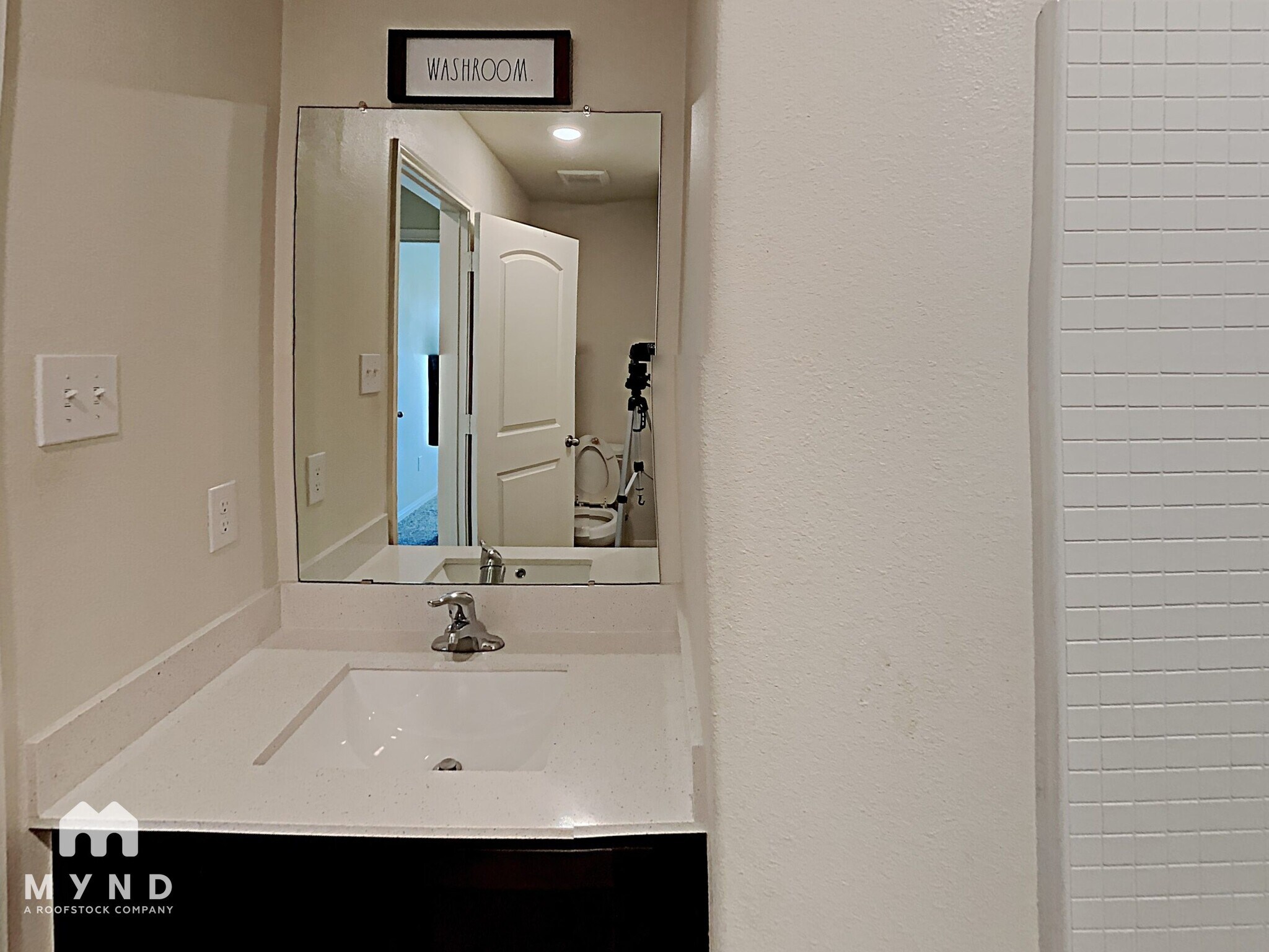 Building Photo - 116 Bandana Cir