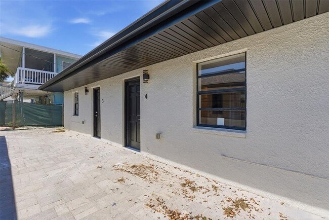 Building Photo - 113 145th Ave