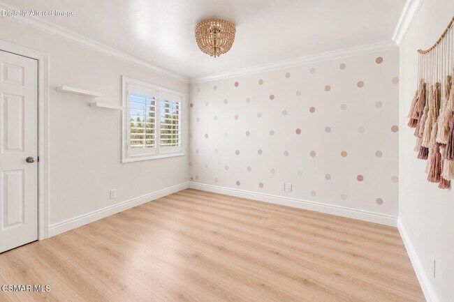 Building Photo - 3 E Avenida De Las Flores