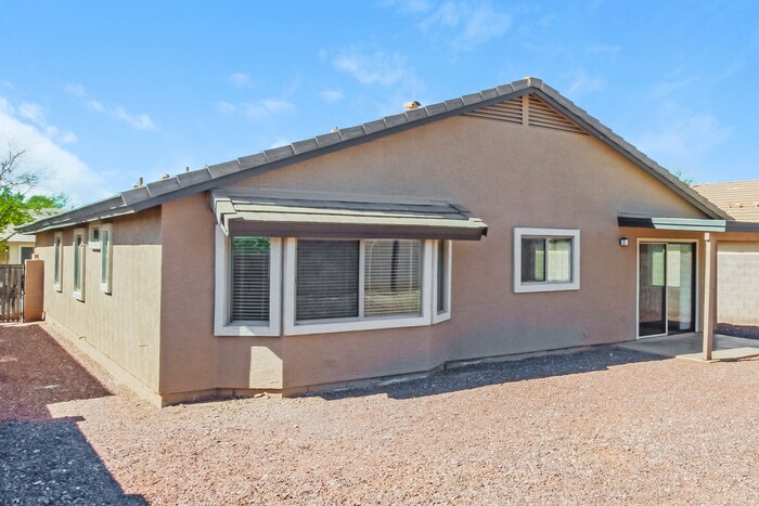 Building Photo - 25698 W St Kateri Dr