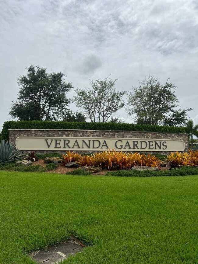 Building Photo - STUNNING LAKEFRONT 3 BEDROOM, 2.5 BATH HOM...