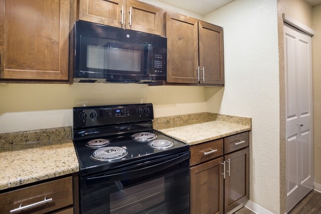 Building Photo - Arcadia Townhomes