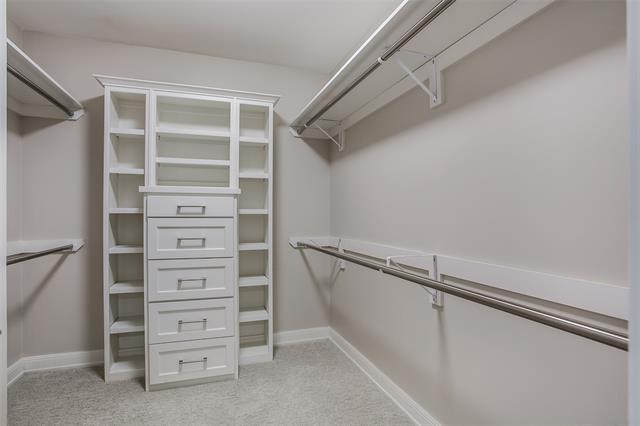 Building Photo - 5656 N Central Expy