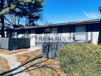Building Photo - 505 Amhurst Dr