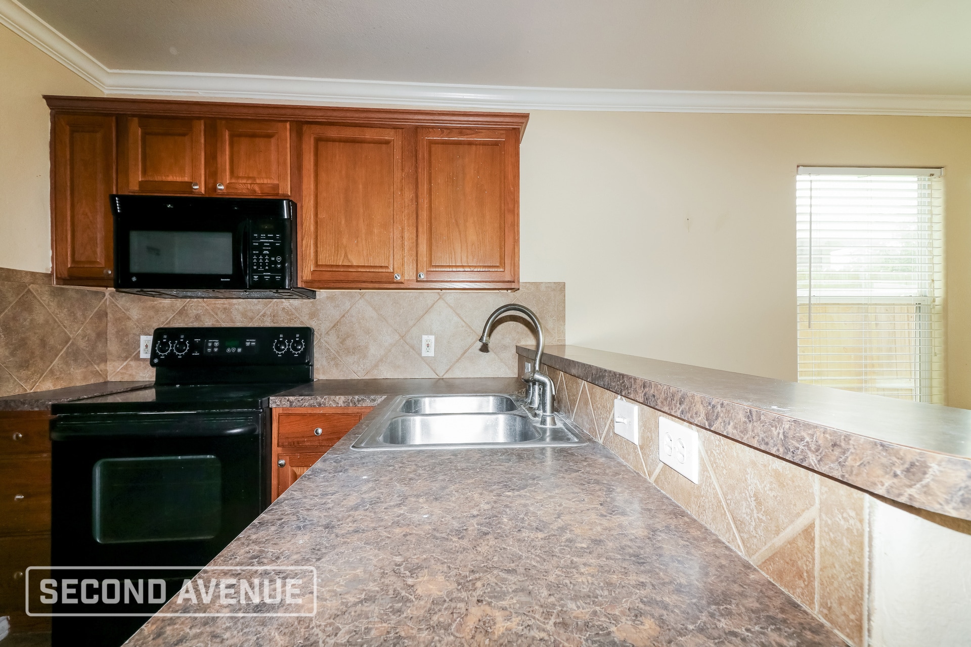 Building Photo - 2425 Mystic Star Dr