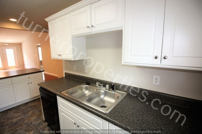 Building Photo - 502 Regency Park Drive Columbia SC 29210