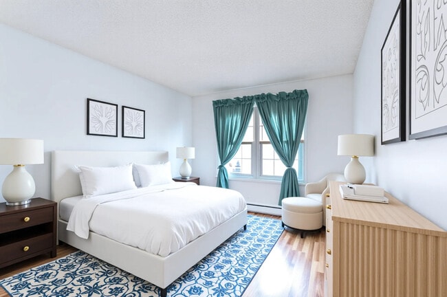 Building Photo - 8 Northbrook Dr