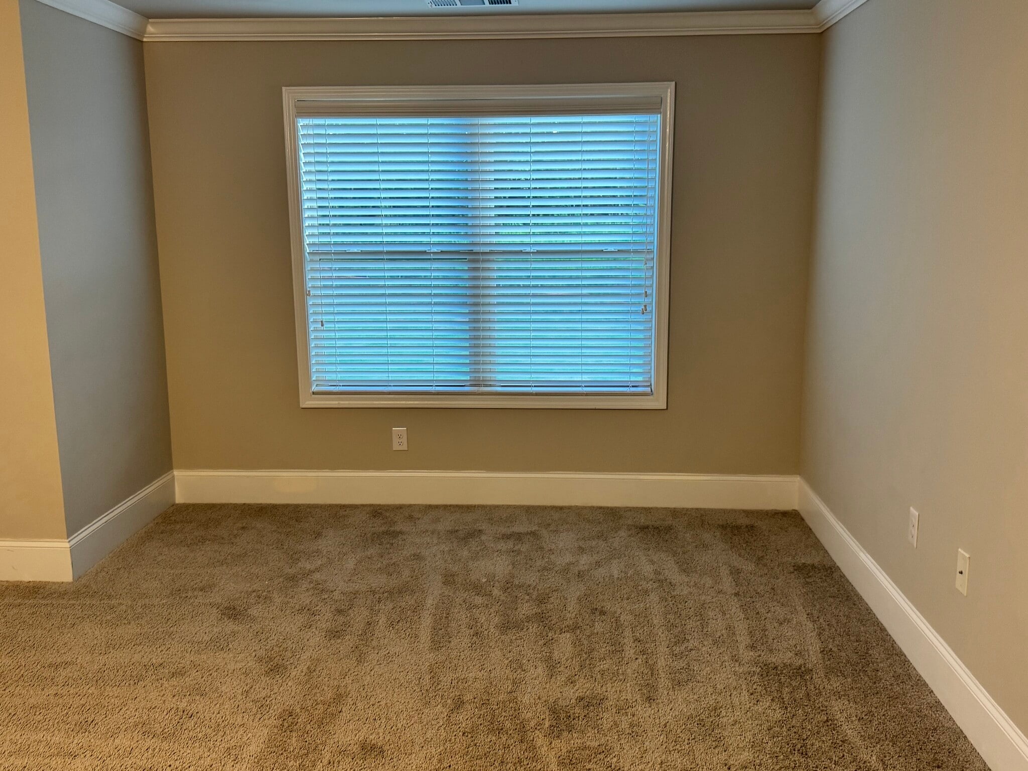 Building Photo - 4140 Gold Hill Ln