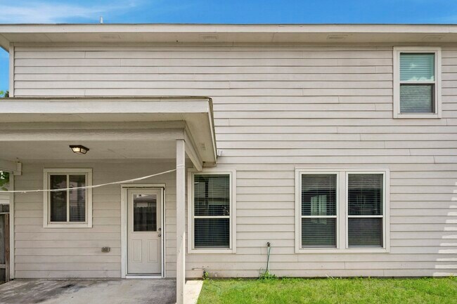Building Photo - 14603 Auburn Dusk Dr