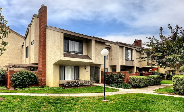 Building Photo - 2125 S June Pl