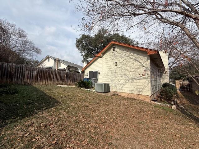 Building Photo - 1809 Whitney Way