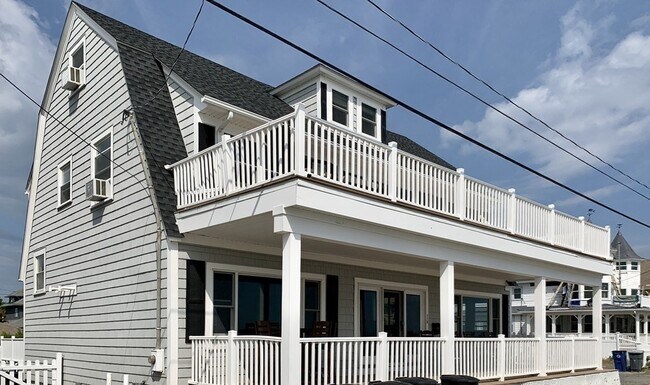 Building Photo - 113 Beach Ave