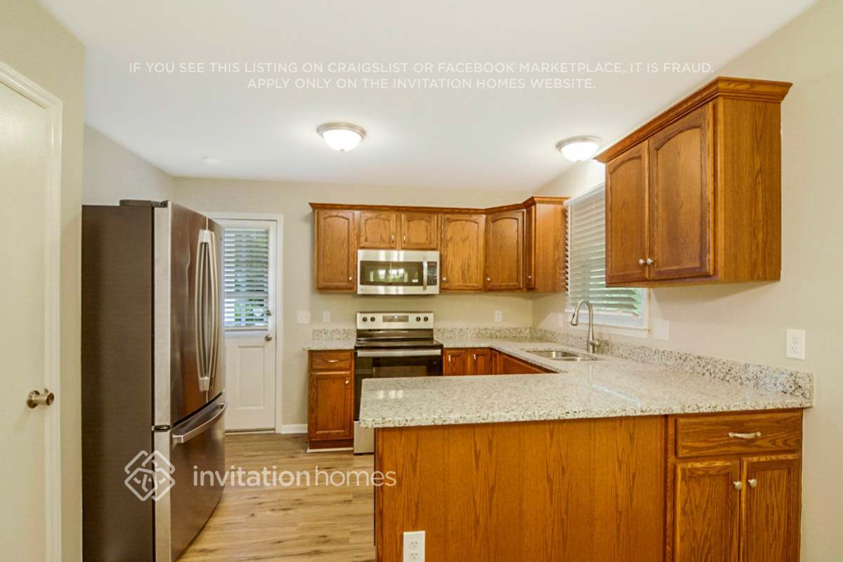 Building Photo - 2908 Buckthorne Ct