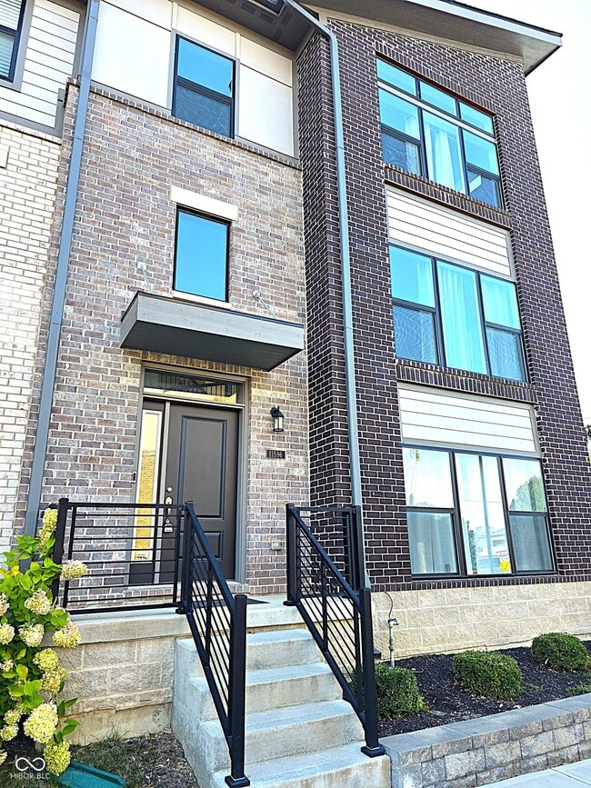 Primary Photo - 11596 Fulham St