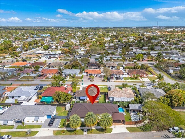 Building Photo - 17805 SW 114th Ct