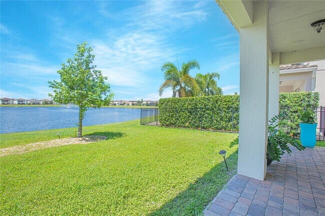Building Photo - 10478 Stapeley Dr