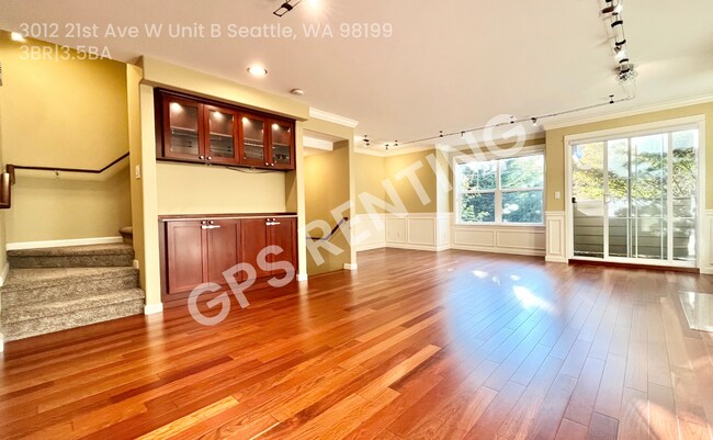 Building Photo - 3012 21st Ave W