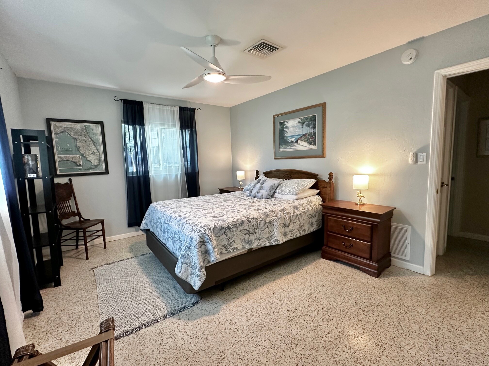 Primary Bedroom - 3605 Iroquois Ave