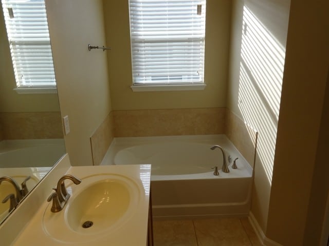 Building Photo - 3901 Ringneck Dr