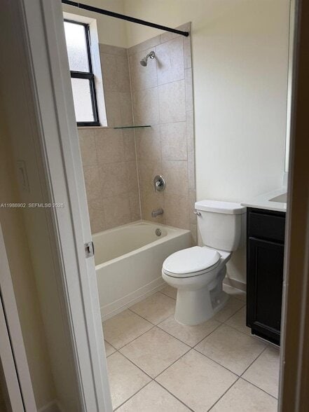 Building Photo - 144 NE 37th Terrace